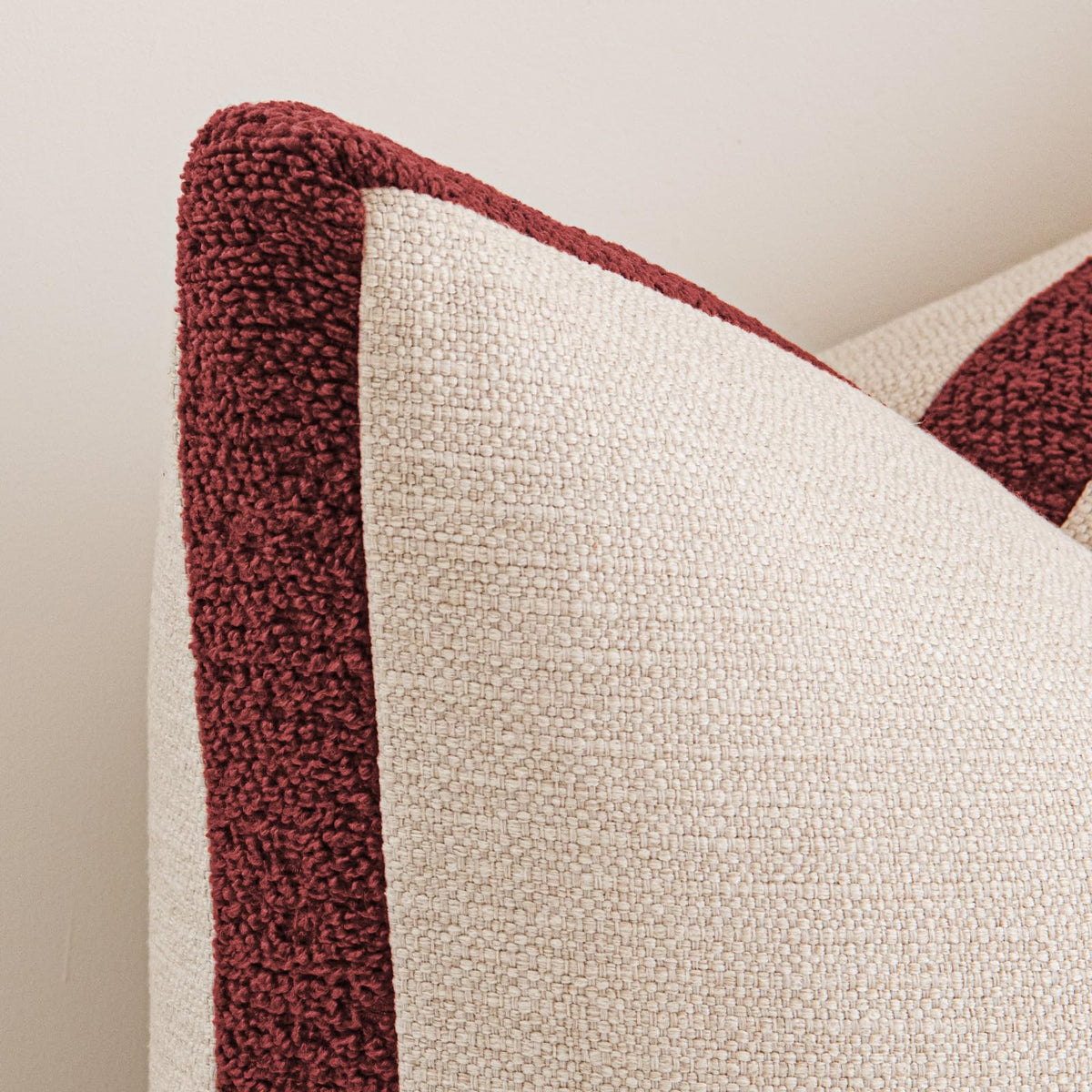 a moment Christmas Red Loop Yarn Linen-Like Pillow Cover Natural Soft Decorative Throw Pillow Case Farmhouse 18x18 Inch, Bohemian Textured Cushion Cover for Sofa Bed, Wrinkle-Resistant Home Decor