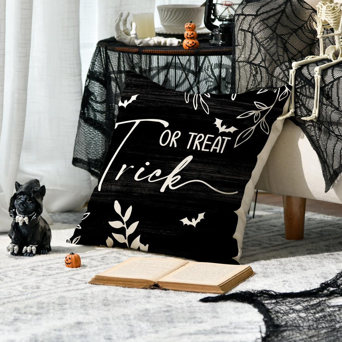 AVOIN colorlife Halloween Horror Wildflowers Ghost Throw Pillow Covers, 18 x 18 Inch Pumpkin Bat Holiday Cushion Case Decoration for Sofa Couch Set of 4