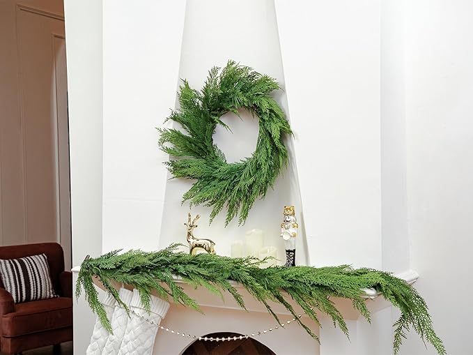 26" Cedar Pine Wreath Realistic Christmas Wreath for Front Door Walls Windows Porches Indoor Outdoor Christmas Xmas Decorations Home Decor