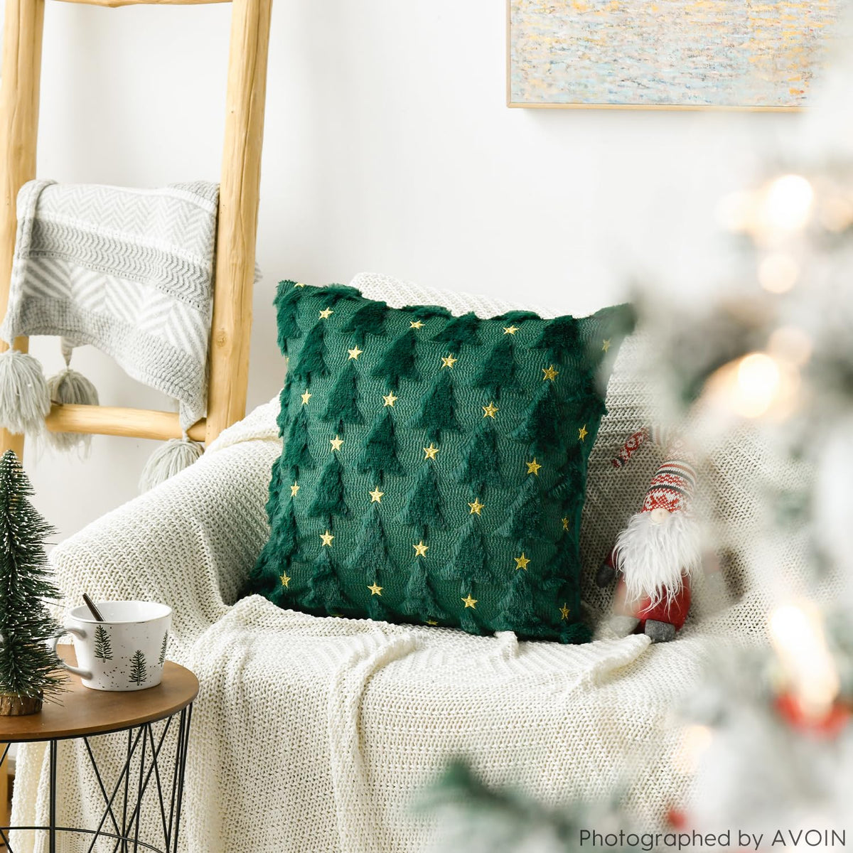 AVOIN colorlife Christmas Tree Star Green Throw Pillow Cover Set of 2, 18 x 18 Inch Soft Plush Faux Fur Jacquard Festivals Winter Cushion Case Decoration for Sofa Couch