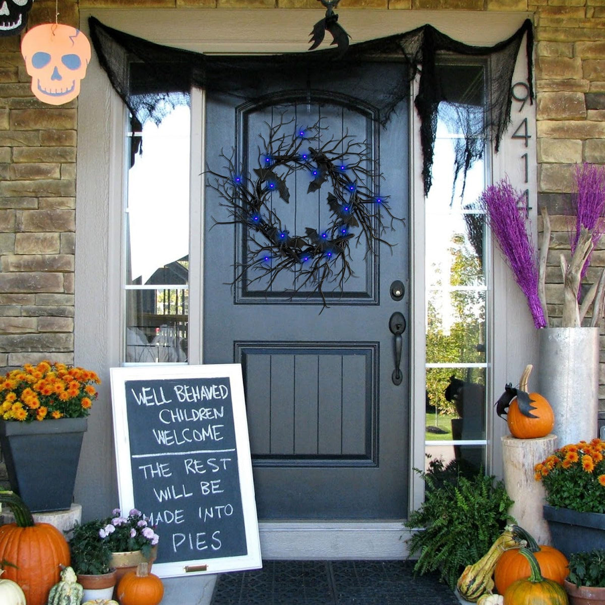 Artificial Halloween Black Branch Wreath with Bats,Handcrafted Halloween Horror Wreath Sparkling Hanging Decorations for Indoor Outdoor Party Window Wall Decor Farmhouse Garland Yard