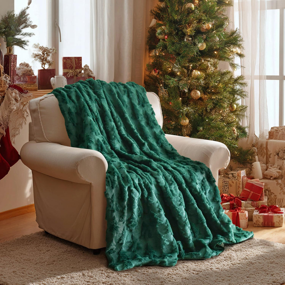Horaldaily Christmas Blanket Throw, Green Christmas Tree Soft Fuzzy Plush Faux Fur Cozy Blankets for Couch Sofa Bed Lounging, Ideal Gifts for Kids Adults Wife Self, 50x60