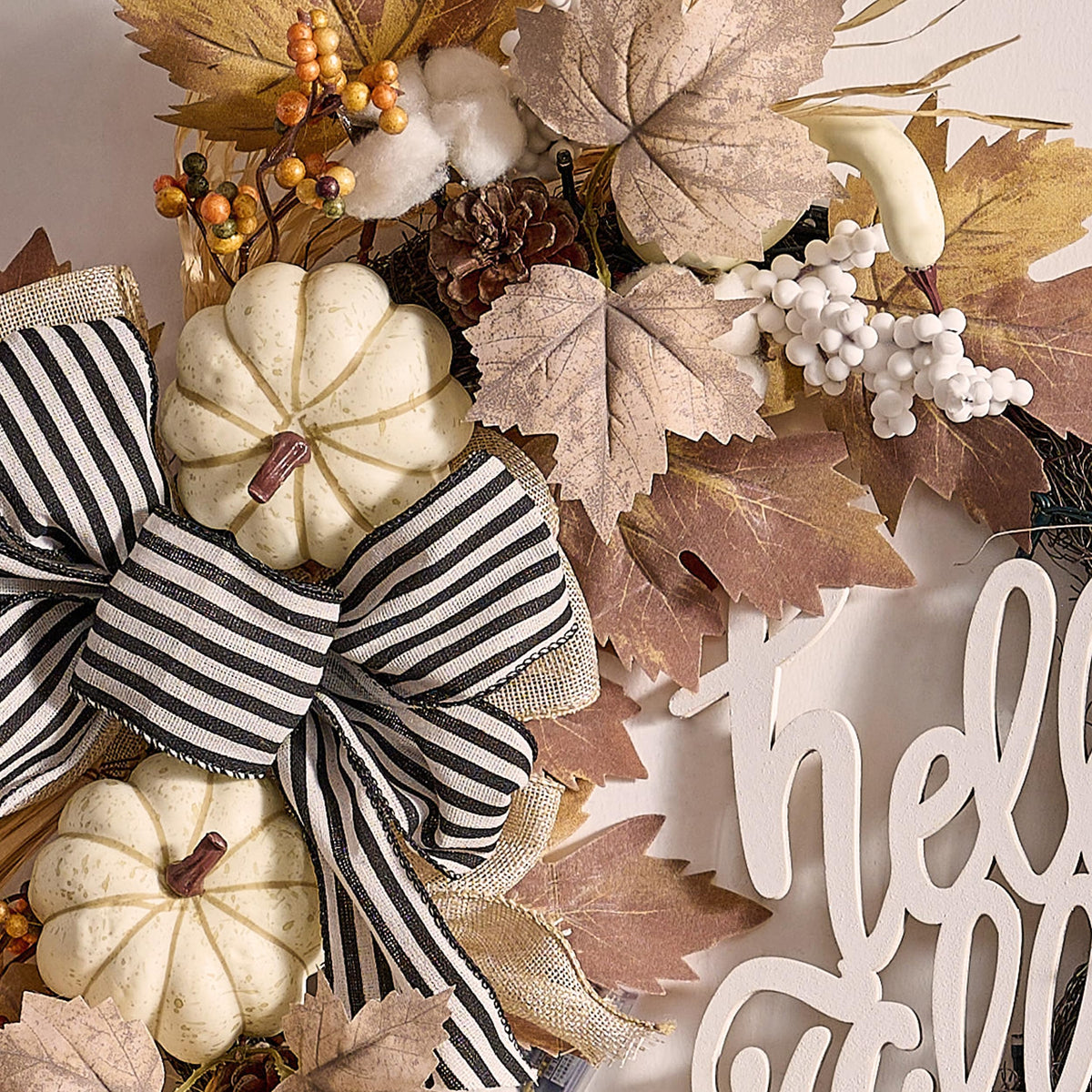 Valery Madelyn 22'' Collapsible Fall Wreaths for Front Door, Neutral Autumn Door Wreath with Lights Pumpkins Bow Outdoor Fall Halloween Decorations for Home Porch Thanksgiving Harvest Outdoor Decor