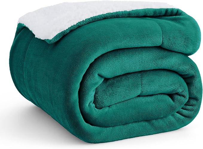 Bedsure GentleSoft Sherpa Fleece Throw Blanket Twin Size for Couch - Thick and Warm, Soft Fuzzy Plush Twin Christmas Blanket for Winter, Forest Green, 60x80 Inches